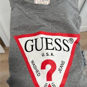 Guess Classic Triangle Logo Crew Neck Sweatshirt Mist Grey Size S